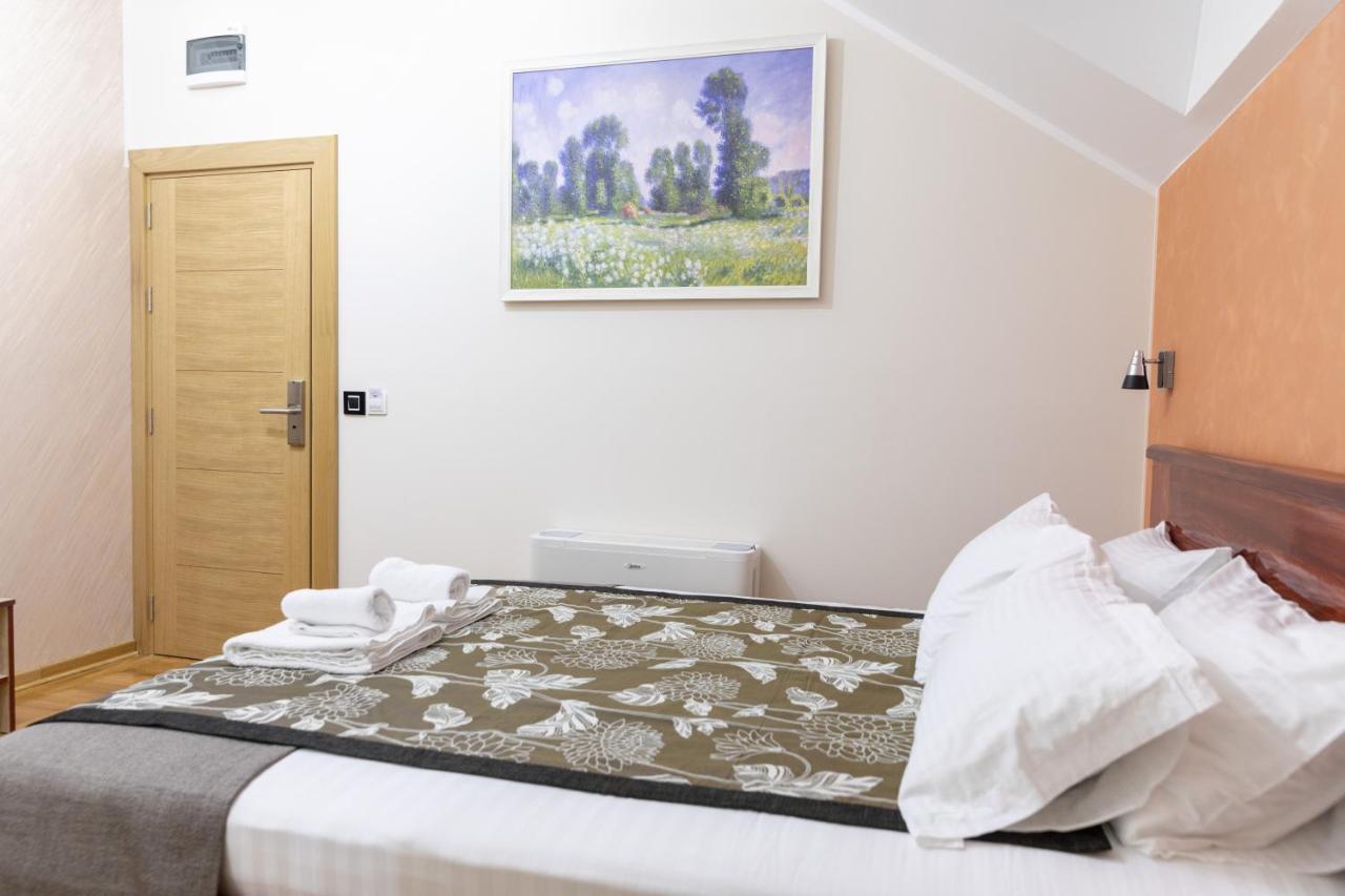 Hotel Kutko Pančevo 外观 照片