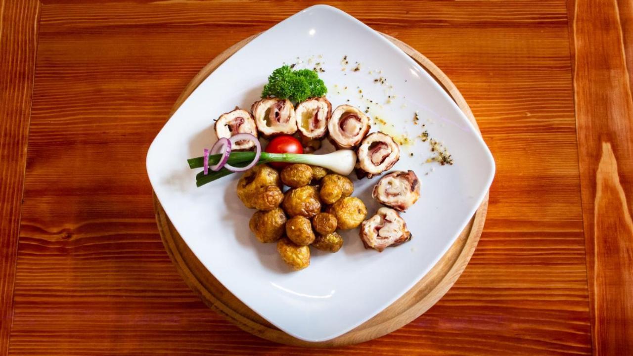 Hotel Kutko Pančevo 外观 照片