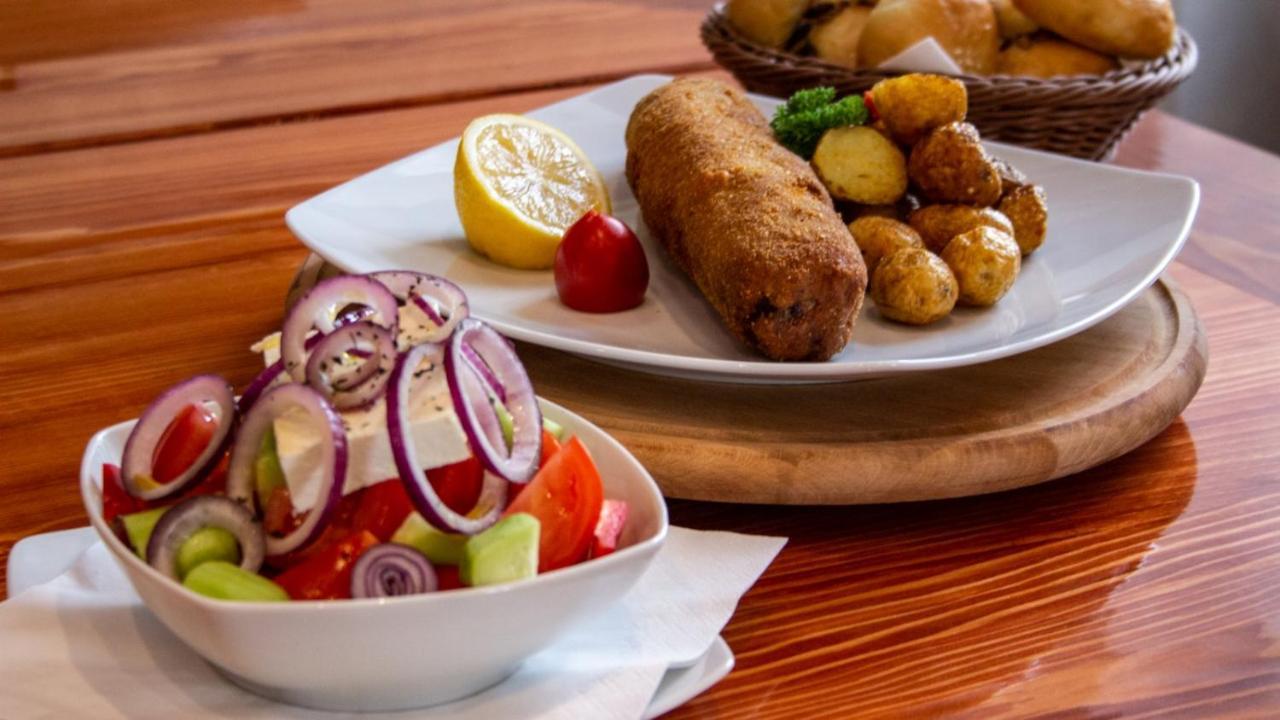 Hotel Kutko Pančevo 外观 照片